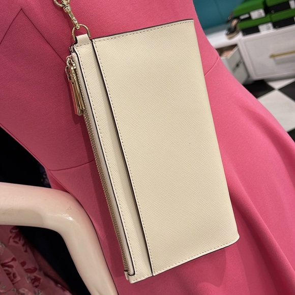 Kate Spade Madison Double Zip Wristlet Wallet Phone Case 
Meringue
NWT - Picture 16 of 16